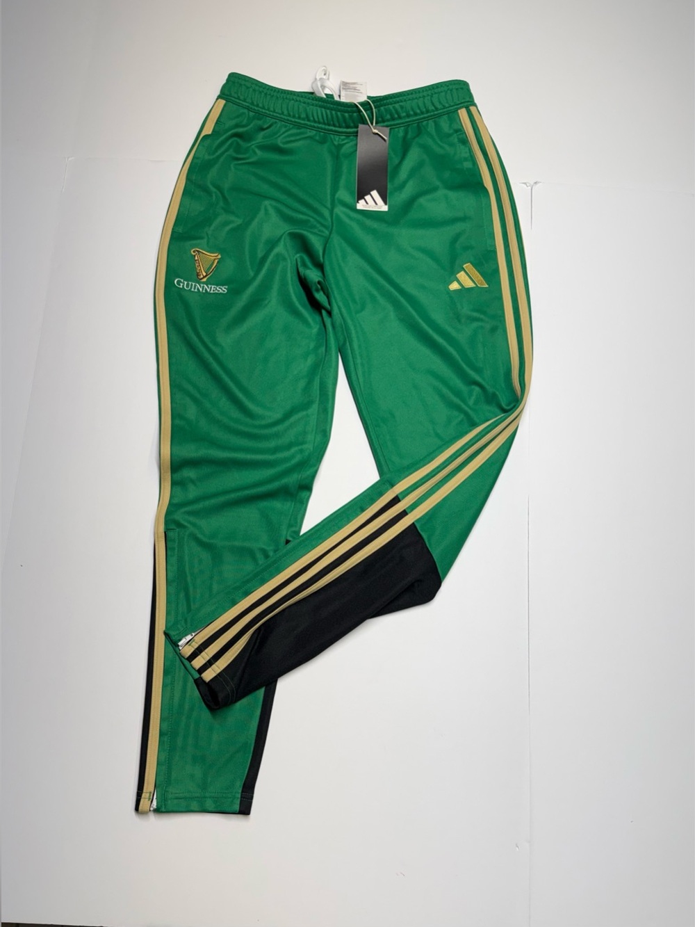 Adidas X Guinness Track Pants IA0415 Men’s Small GreenGold Embroidered Logo NWT
